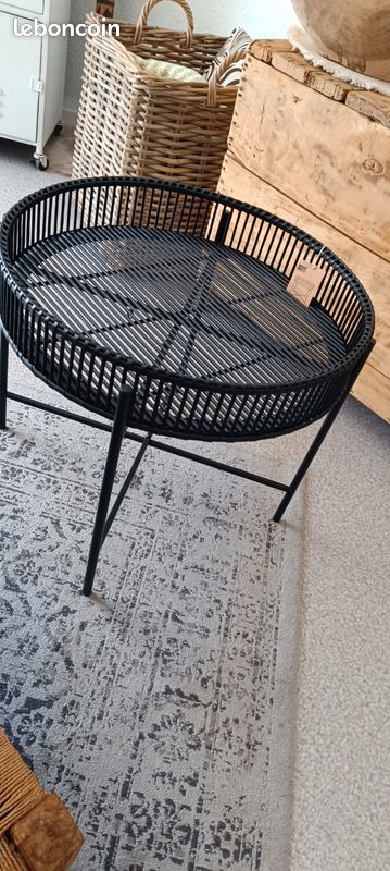 Table basse neuve Casa (image 1)