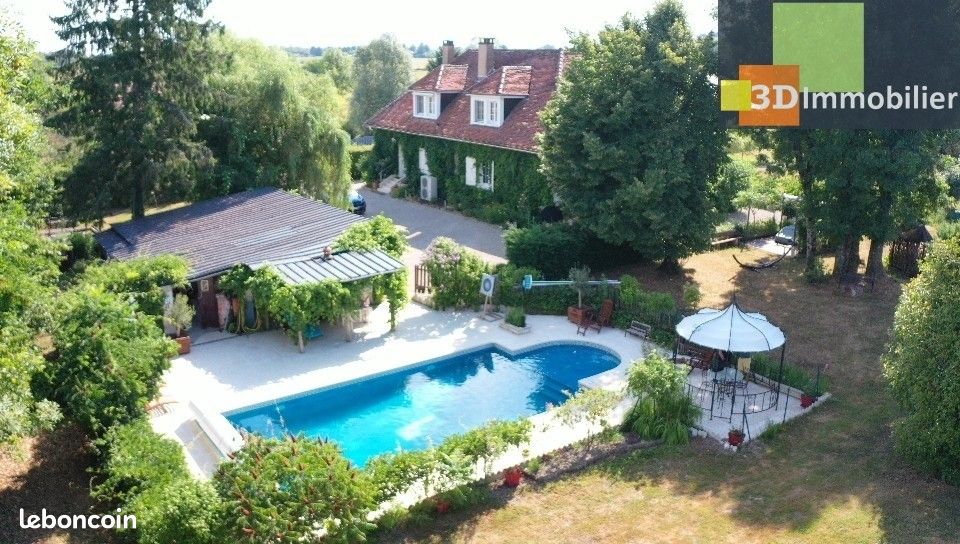 Maison 8 pièces 290 m² · à Dole · 290 m² · 468 000 €