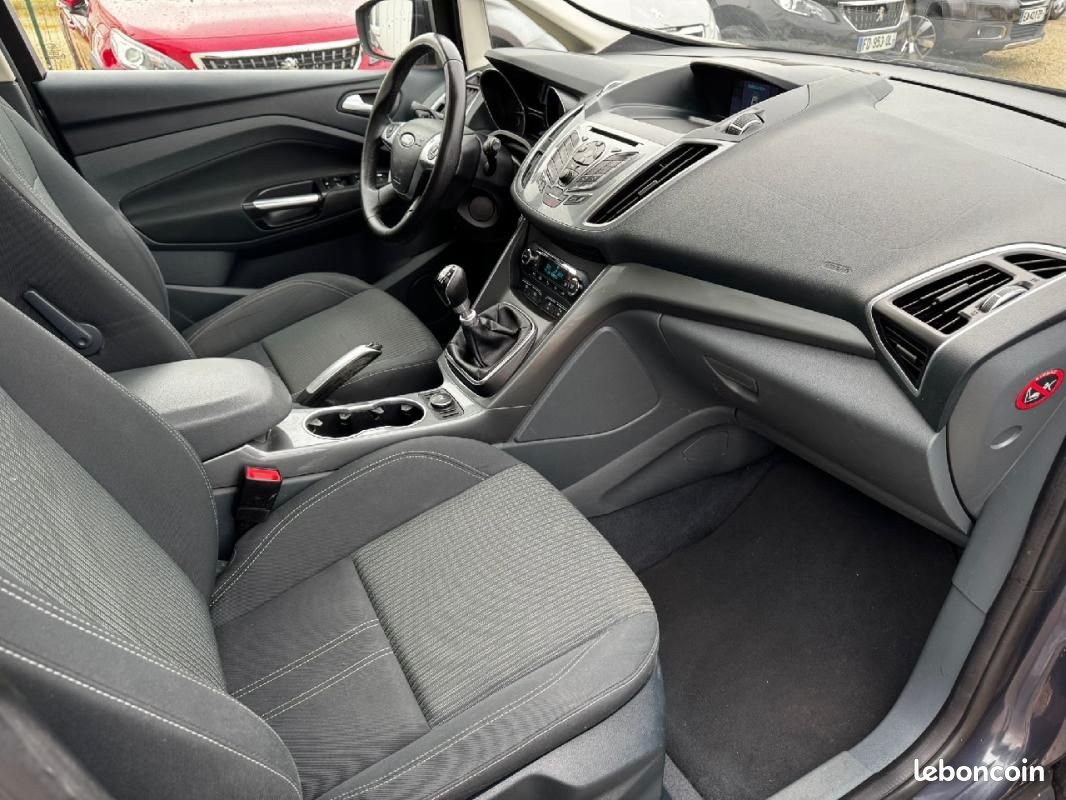 Ford Grand C-Max 1.6 TDCI 115 FAP Titanium X (image 7)