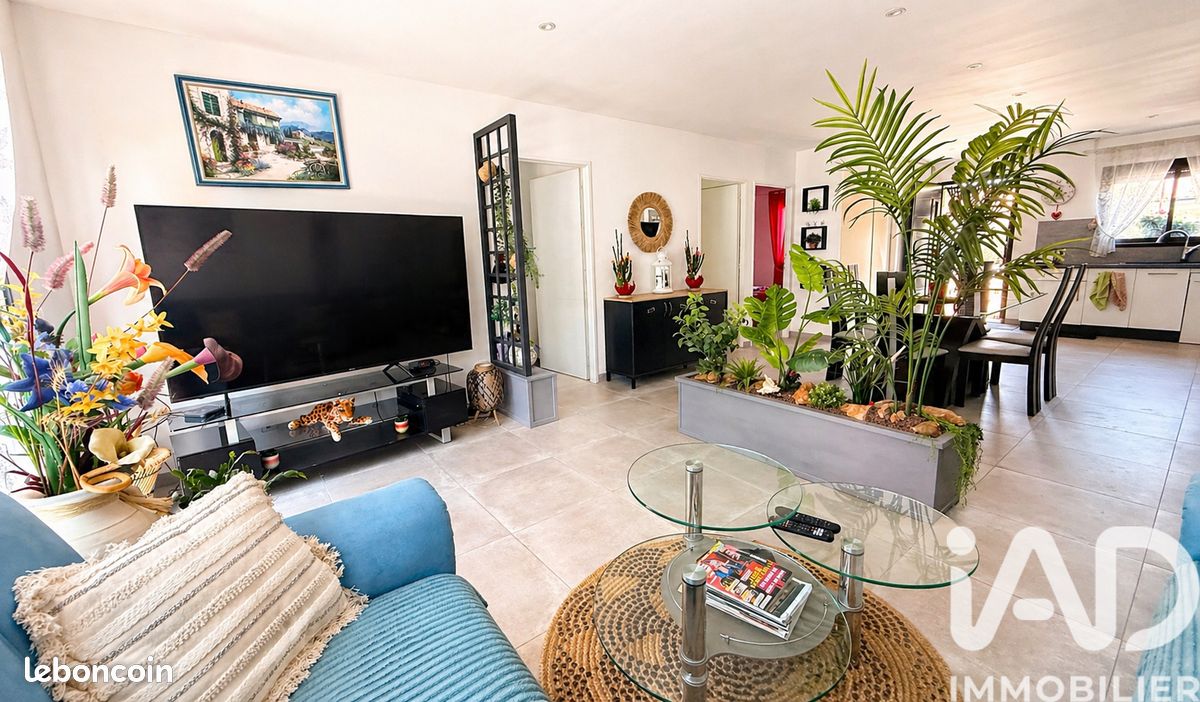Maison 6 pièces 120 m² · à La Palme · 120 m² · 335 000 €