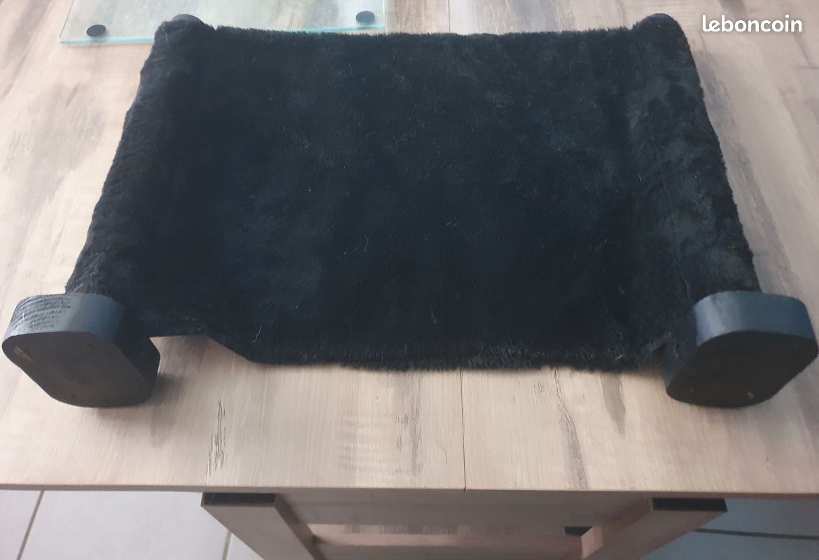 Étagère murale pour chats (image 3)