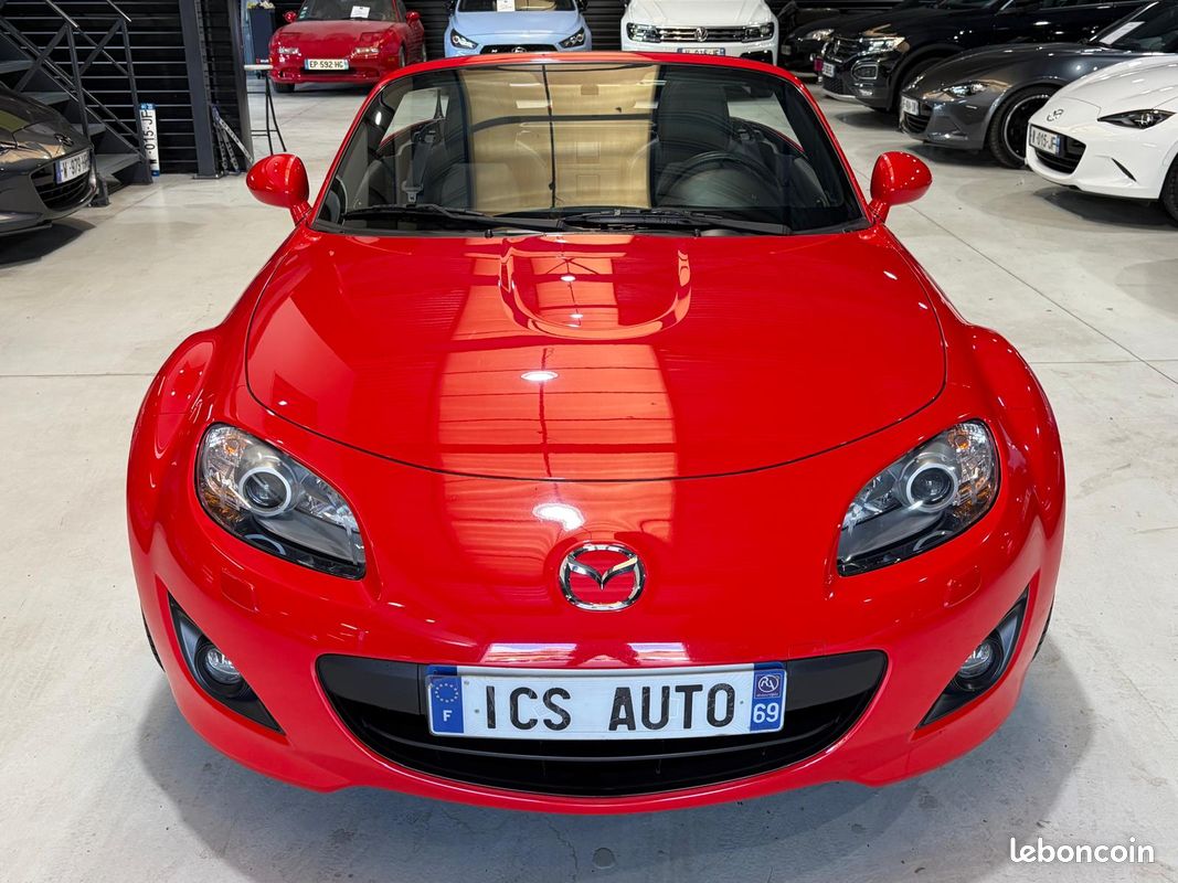 Mazda Mx-5 NCFL PERFROMANCE BVM6 2.0l mzr 160 CV / +JANTES 17 ORIGINE / 2eme MAIN / 70000 KM / BILSTEIN / BOSE / ENTRETIEN COMPLET / TRES BEL ETAT (image 2)