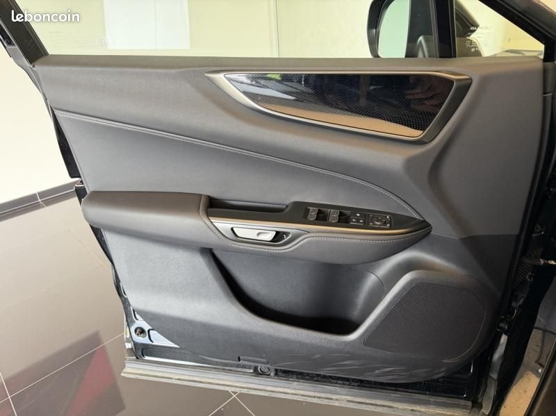Lexus NX 350h Pack 2WD MY25 (image 13)