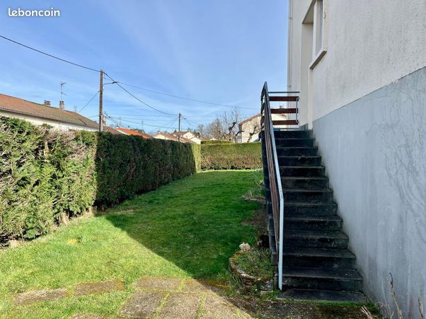 https://img.leboncoin.fr/api/v1/lbcpb1/images/9a/08/98/9a08986eef5fde956821f73f4020fd808f196a95.jpg?rule=ad-image