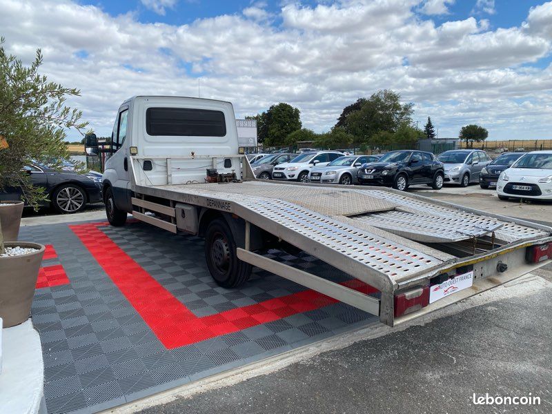 Iveco Daily plateau 2.3 hpi 150 CH RÉVISE ET GARANTIE FACILITÉ PAIEMENT 3X4X (image 3)