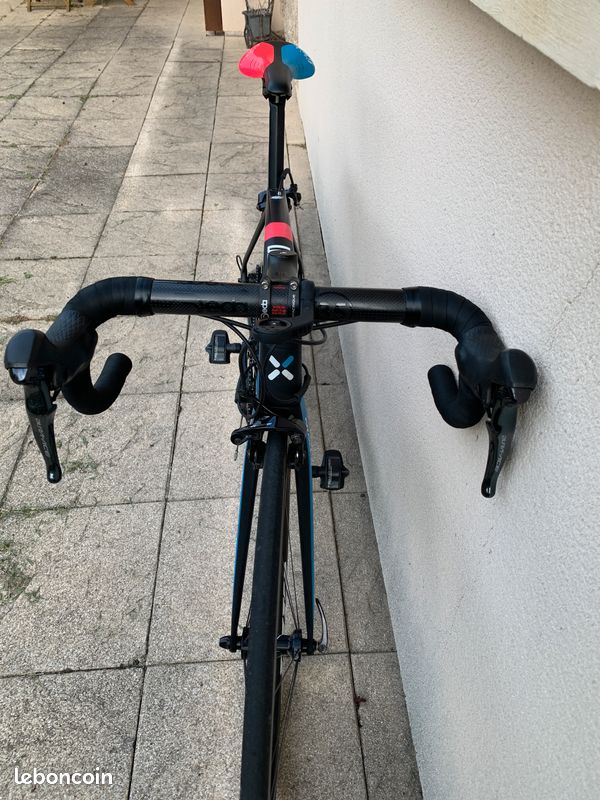 Vends vélo B'TWIN carbone (image 1)