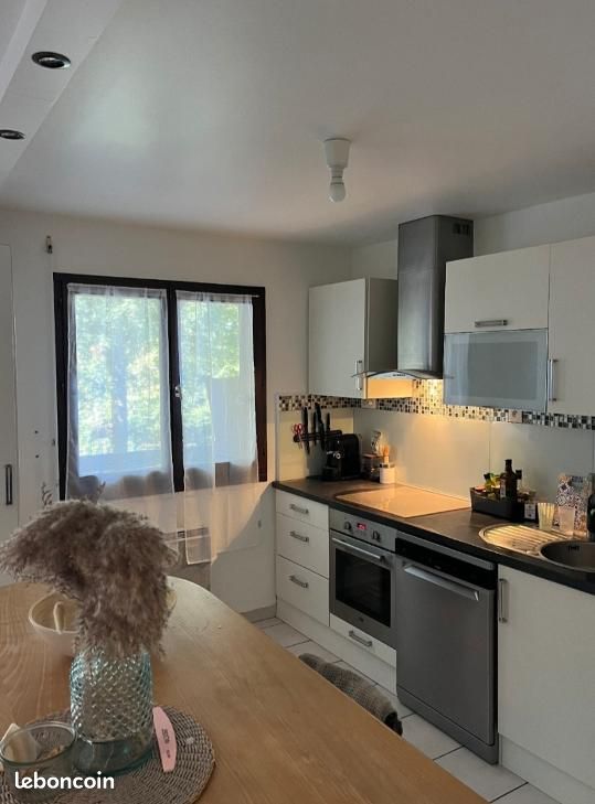 Appartement 2 pièces 50 m² · à Collonges-sous-Salève · 50 m² · 1 100 €/mois