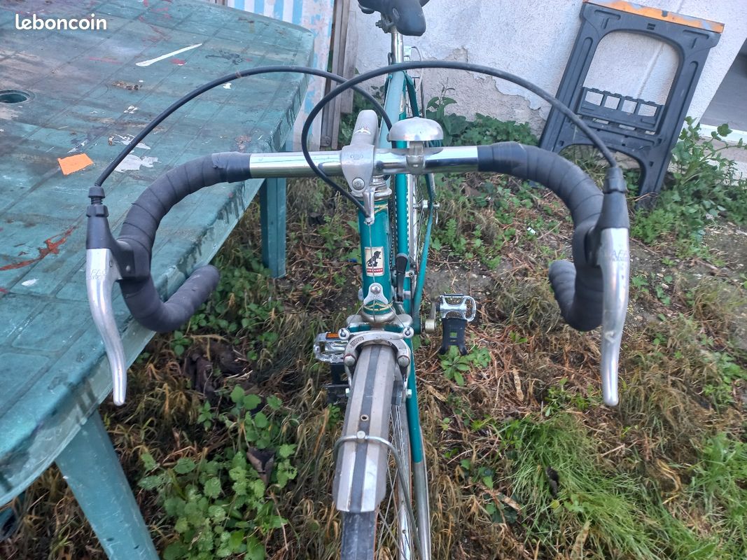 Poignées ROD vertes vélo randonneuse grip herse ancien