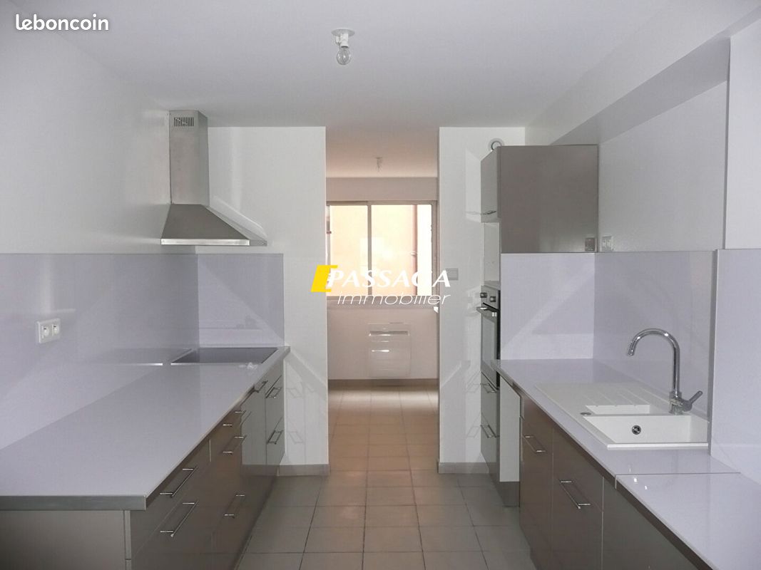 Appartement 3 pièces 85 m² · à Rodez · 85 m² · 715 €/mois