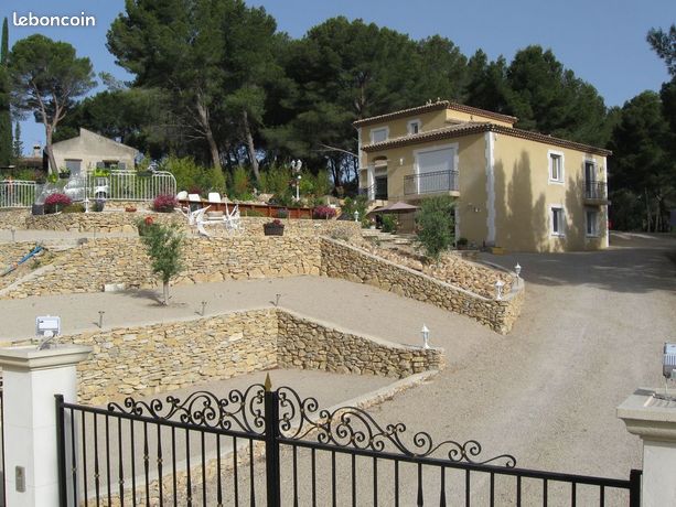 Apparttement dans villa