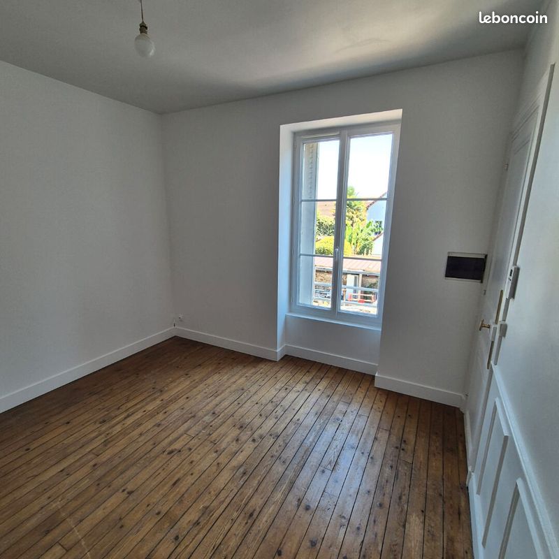 Appartement 2 pièces 30 m² · à Corbeil-Essonnes · 30 m² · 590 €