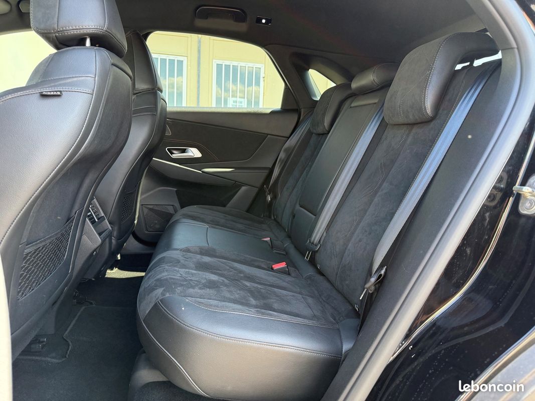 Ds DS 7 CROSSBACK BLUEHDI 130CH PERFORMANCE LINE + AUTOMATIQUE (image 8)