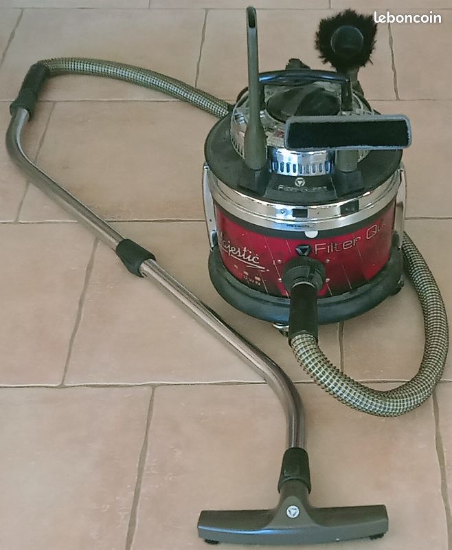 Aspirateur vintage FILTER QUEEN "MAJESTIC" - Puissance 800 w - Fonctionne parfaitement - Très Bon État (image 1)