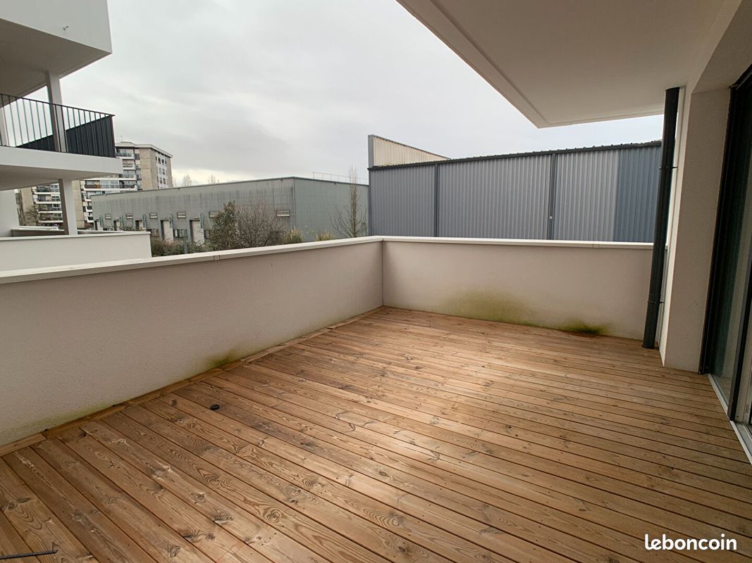 Appartement 3 pièces 71 m² - Lormont 33310 (image principale 0)