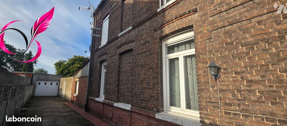 Maison 4 pièces 94 m² · à Vieux-Condé · 94 m² · 97 000 €