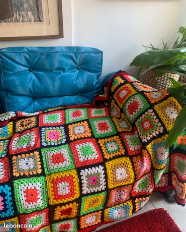 Couvre-lit, couverture, plaid, dessus de lit fait main au crochet type Couvre-lit, couverture, plaid, dessus de lit fait main au crochet type