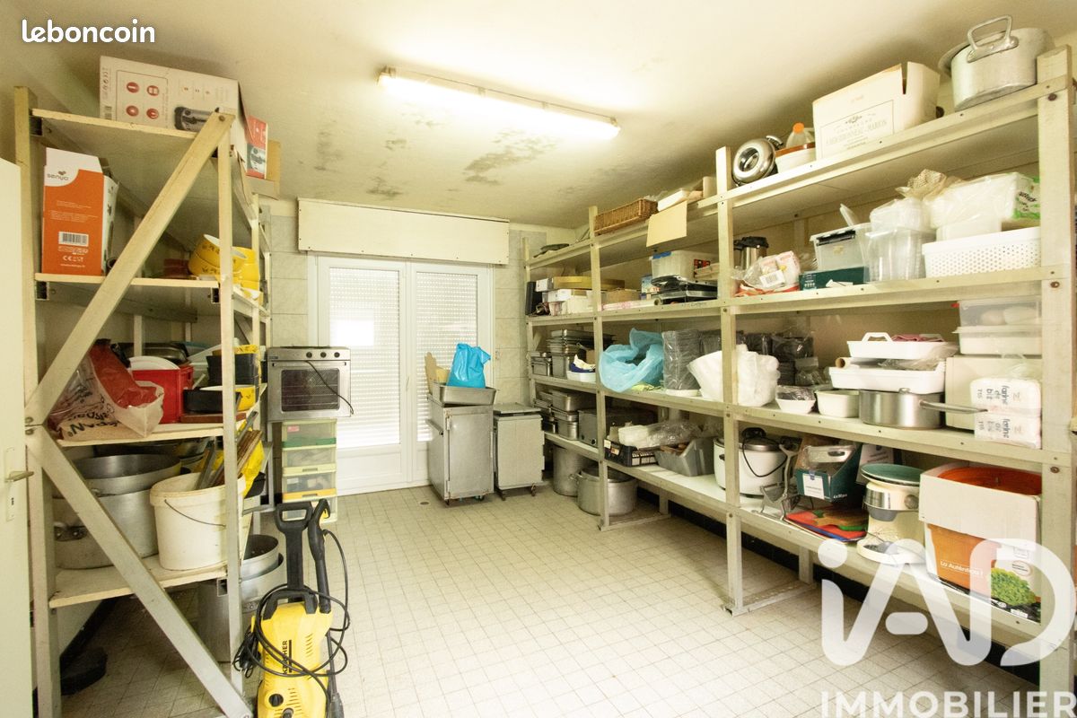 Local 135 m² Faches-Thumesnil (image 4)