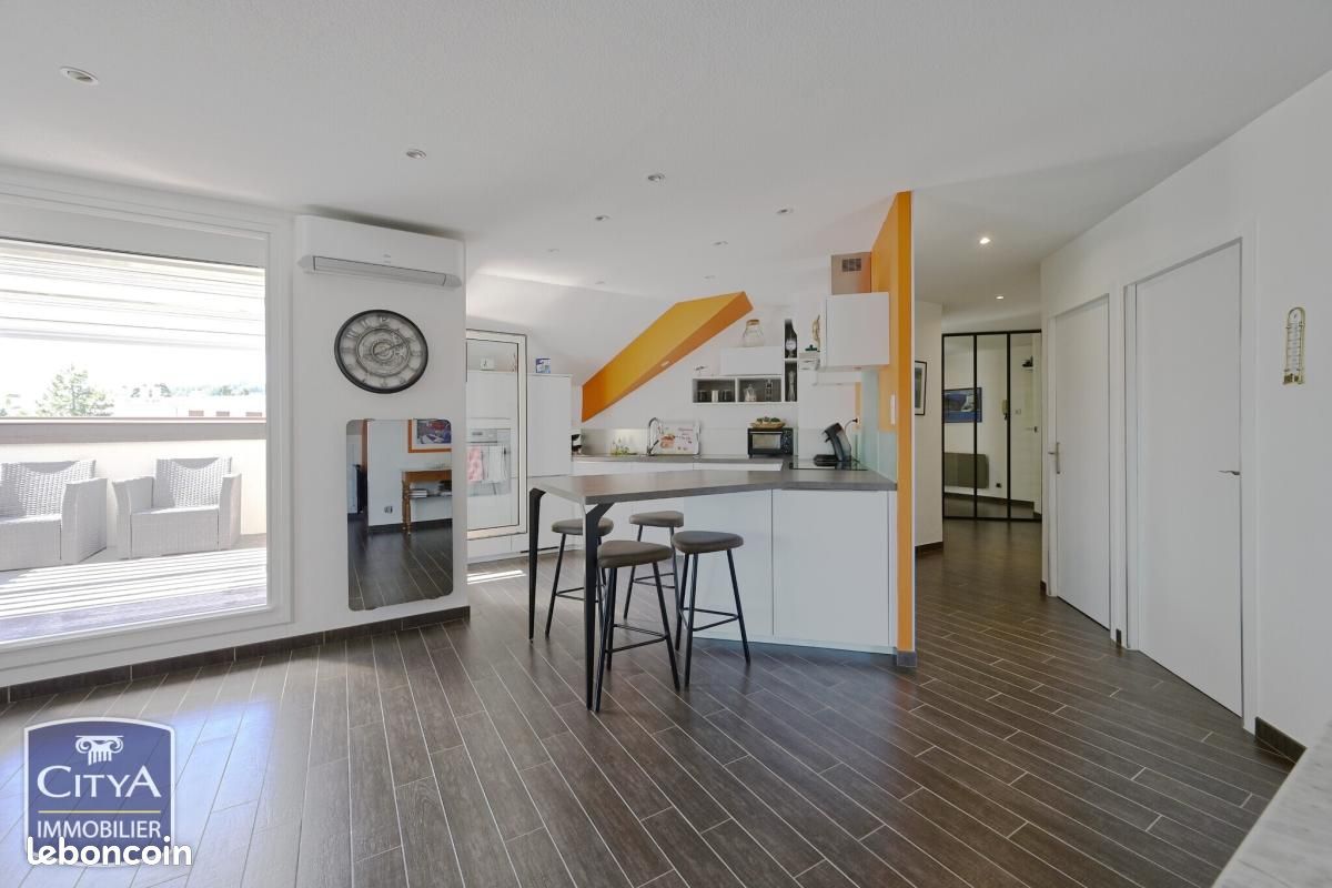 Appartement 3 pièces 88 m² · à Saint-Marcellin · 88 m² · 265 000 €