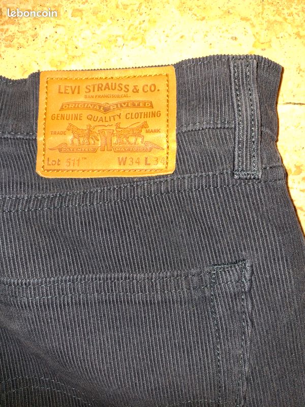 Jean levis 511 taille velour W34 L34 Vêtements