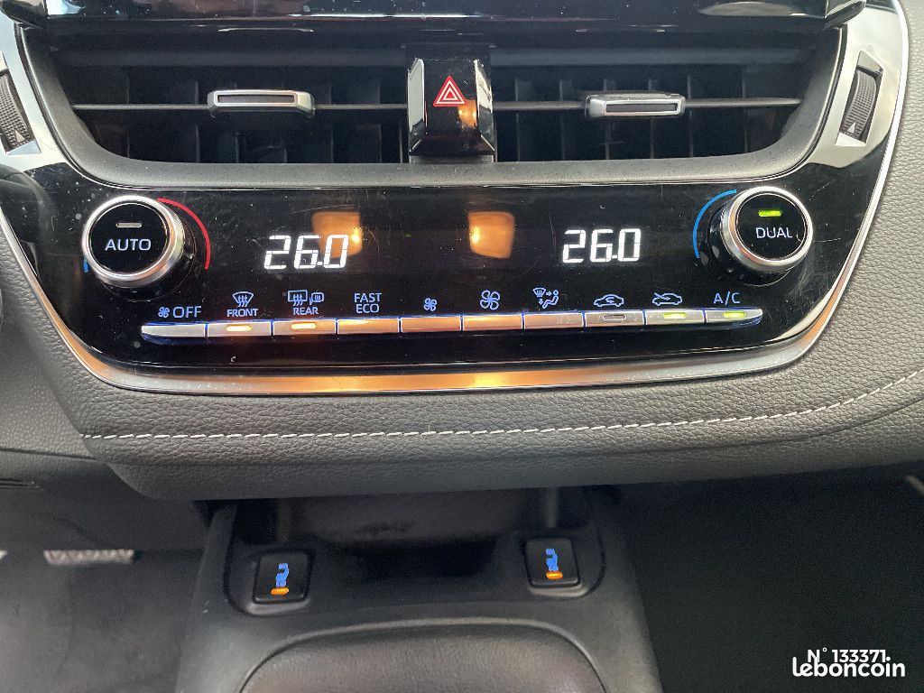 Toyota Corolla PRO HYBRIDE MY22 122h Dynamic Business + Programme Beyond Zero Academy (image 26)