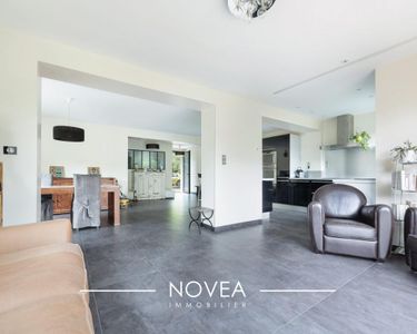 Maison 800 000 € - 198 m²