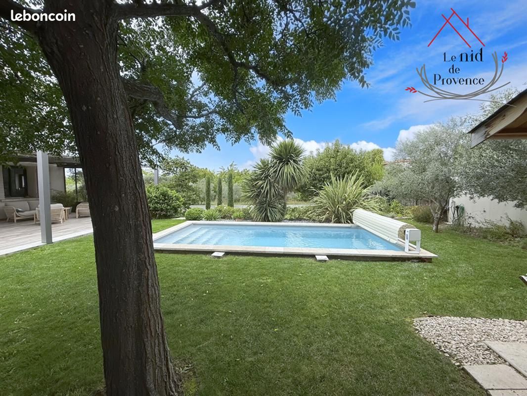Maison 4 pièces 146 m² · à Pernes-les-Fontaines · 146 m² · 598 000 €