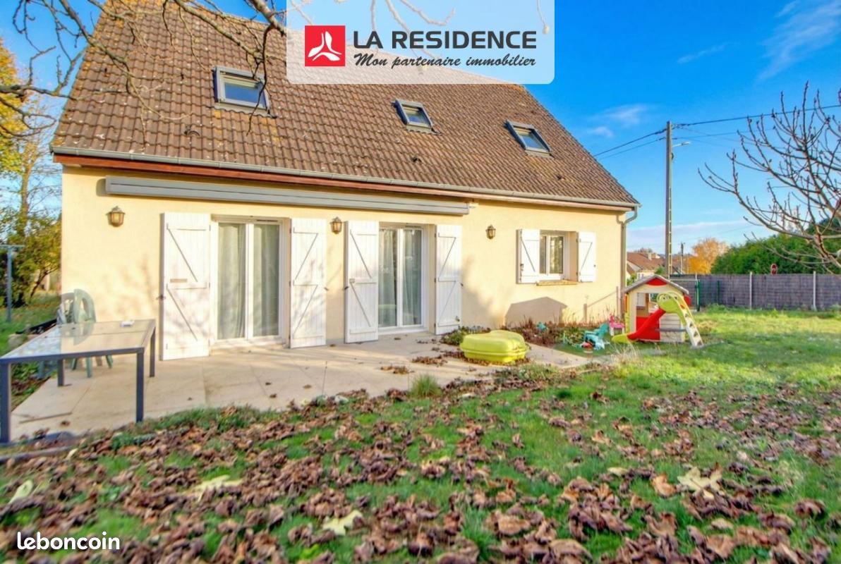 Maison 6 pièces 131 m² · à Chapet · 131 m² · 479 000 €
