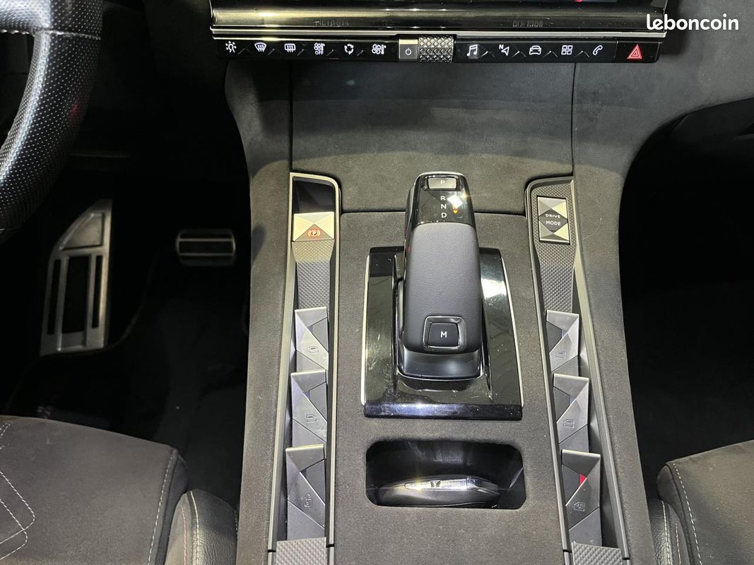 DS DS 7 CROSSBACK 2.0 BlueHDi - 180 - BV EAT8 Performance Line (image 25)