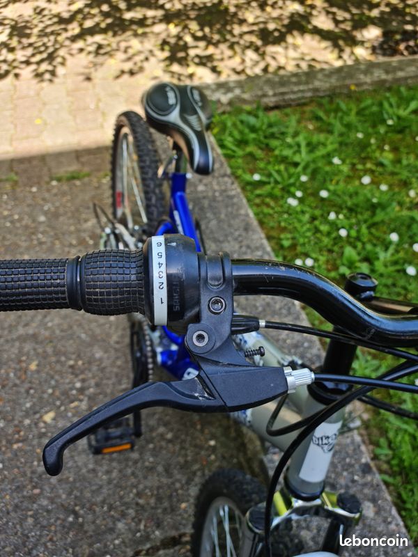 Vélo Adolescent (image 2)
