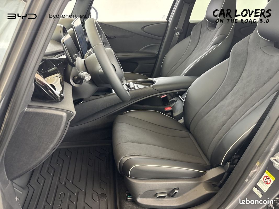 BYD Dolphin 60,4 kWh 204 ch Design (image 9)