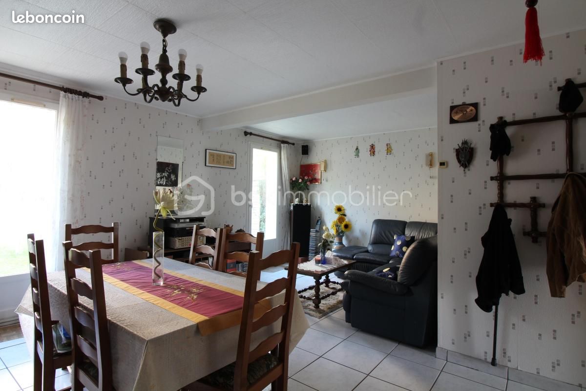 Appartement 4 pièces 1200 m² · à Livry-Gargan · 1 200 m² · 260 000 €