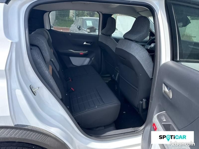Citroen C3 Aircross 1.2 Hybride 136ch MAX (image 27)