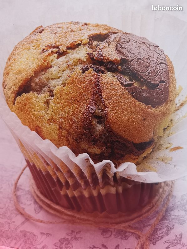 3 livres de recettes de cuisine desserts et chocolat (image 2)