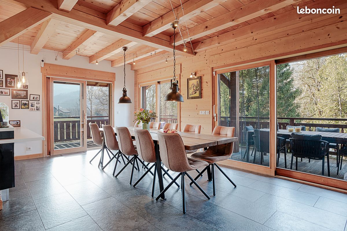 Appartement 6 pièces 177 m² · à Taninges · 177 m² · 725 000 €