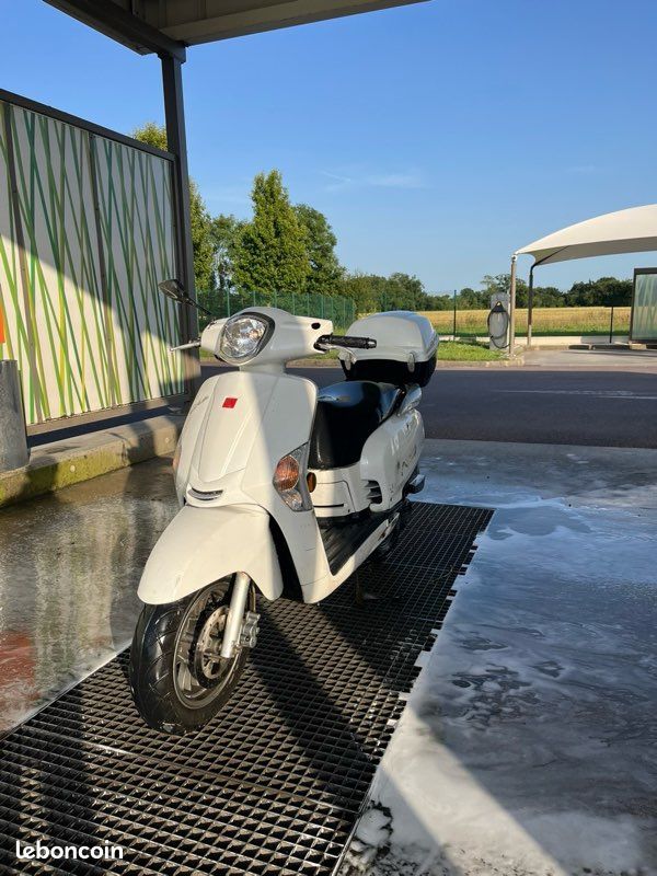 Scooter Kymco (image 1)