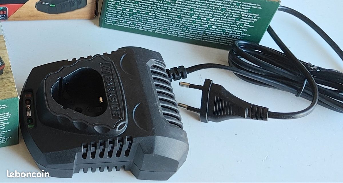 Chargeur Rapide PARKSIDE PLG 20 4,5A pour Batterie 20V 4 Ah