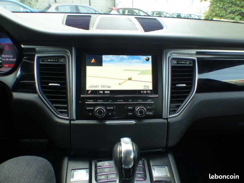 Porsche MACAN (95B) 3.0 V6 258CH S DIESEL PDK (image 20)