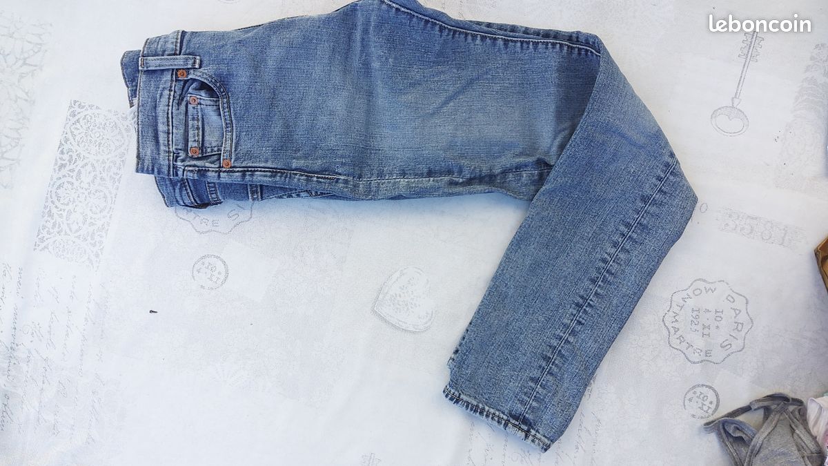 Lot 2 jeans levi's homme modèle W28L32 (image 3)