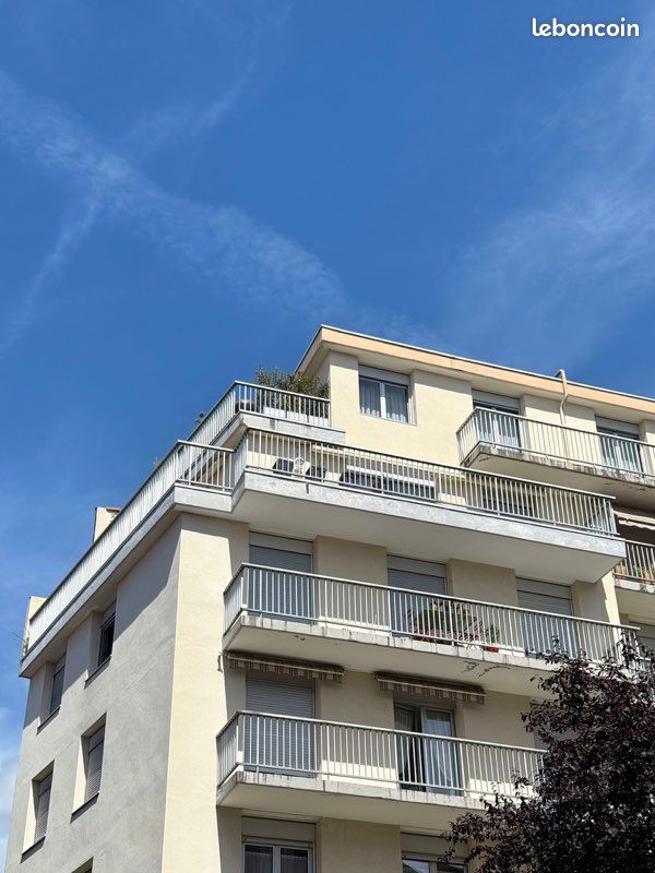 Parking 2 pièces 63 m² · à Saint-Étienne · 63 m² · 139 000 €