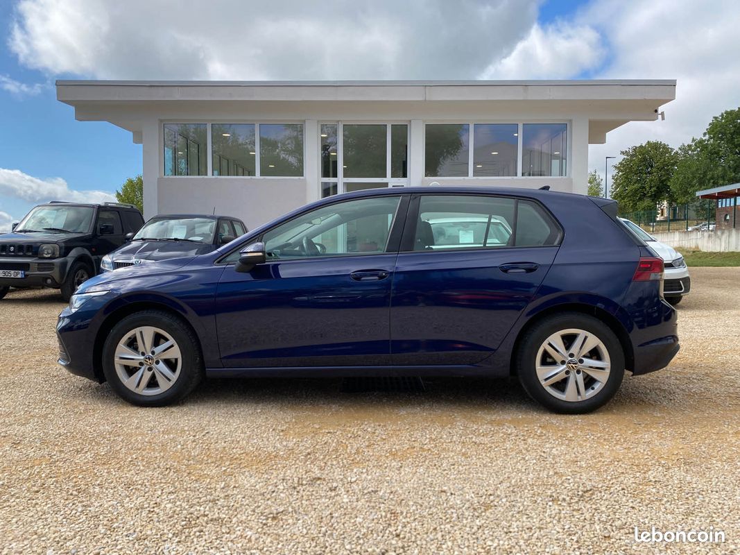 VOLKSWAGEN Golf 8 - 1.0 eTSI 110ch LIFE DSG (image 8)