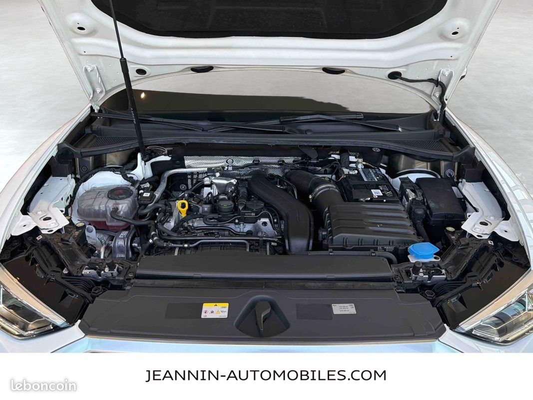 AUDI Q3 35 TFSI 150 ch S tronic 7 S line (image 27)