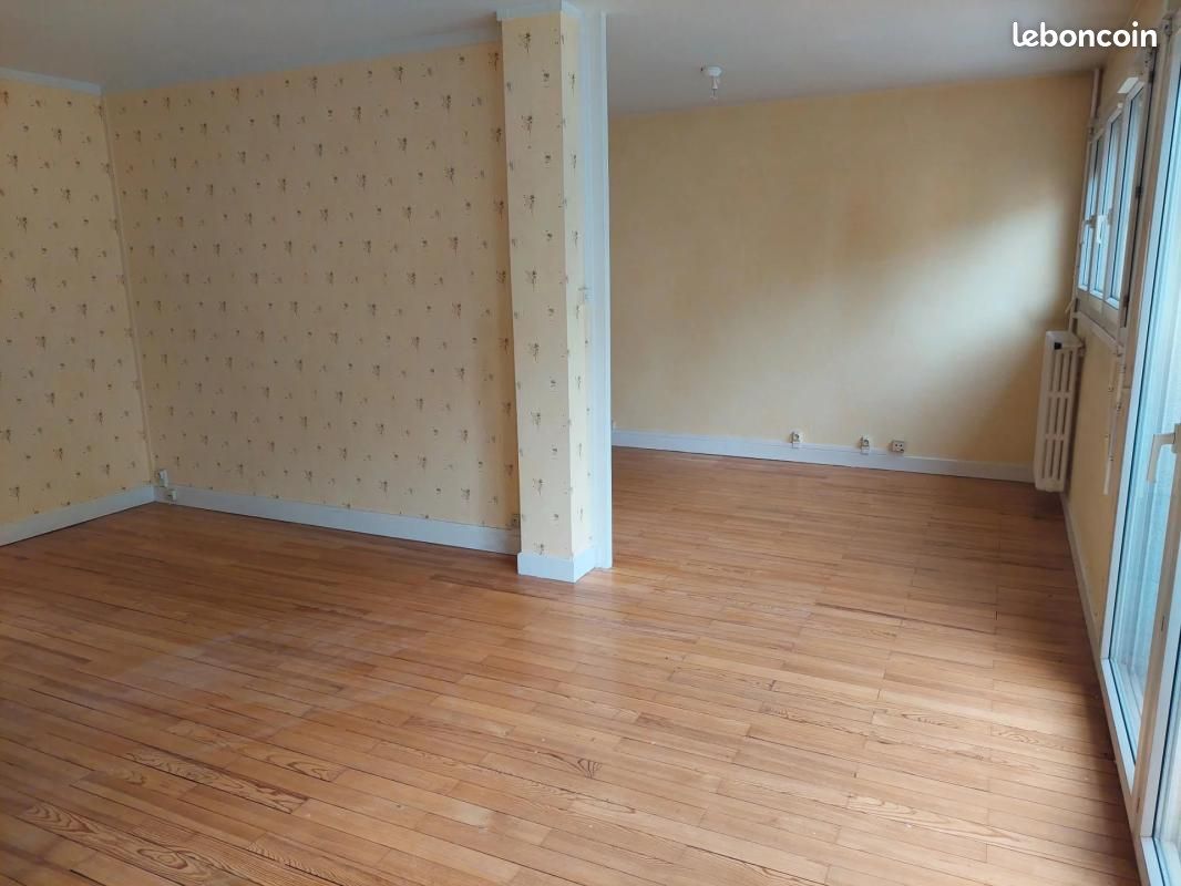 Appartement 4 pièces 70 m² · à Saint-Étienne · 70 m² · 496 €/mois