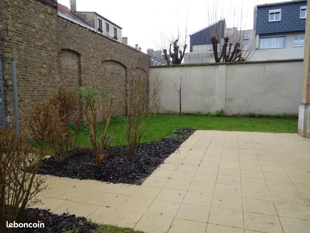 Maison 6 pièces 190 m² · à Reims · 190 m² · 1 847 €/mois