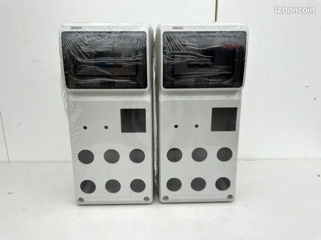 Coffret électrique vide (image 2)