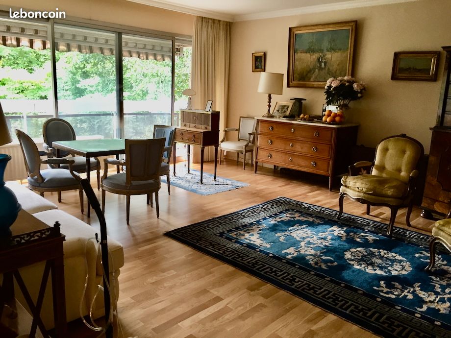 Appartement 3 pièces 72 m² · à Croix · 72 m² · 2 250 €/mois