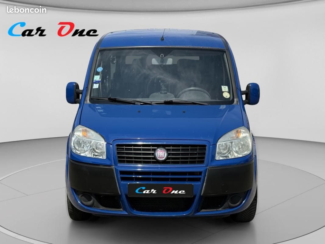 Fiat Doblo 1.3 Multijet 16v 85 Emotion 7 places (image 2)