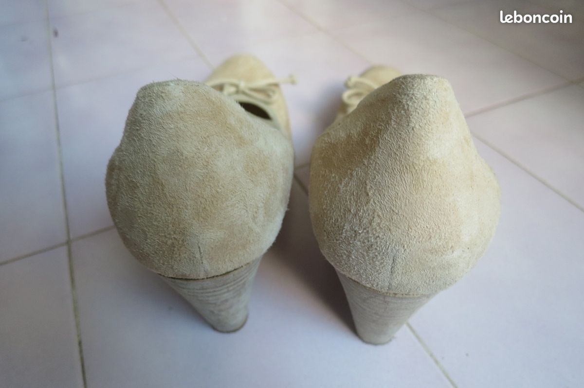 2076 :Escarpins beige T40 San Marina mpc6 (image 8)