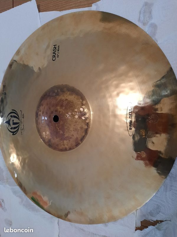 DIRIL CYMBALS CRASH 16" série Raw Bell (image 2)
