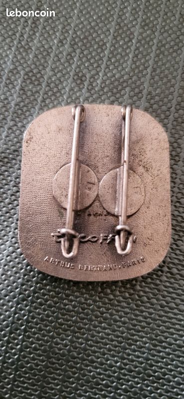 Insigne Broche Officiel - Jeux Olympiques Grenoble 1968
