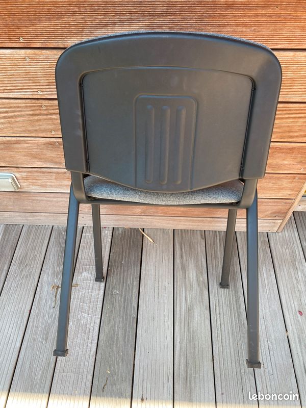 Chaise en tissus gris belle qualité (image 3)
